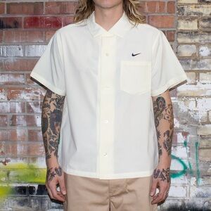 Nike SB Men's Cream Short Sleeve Button Down Shirt